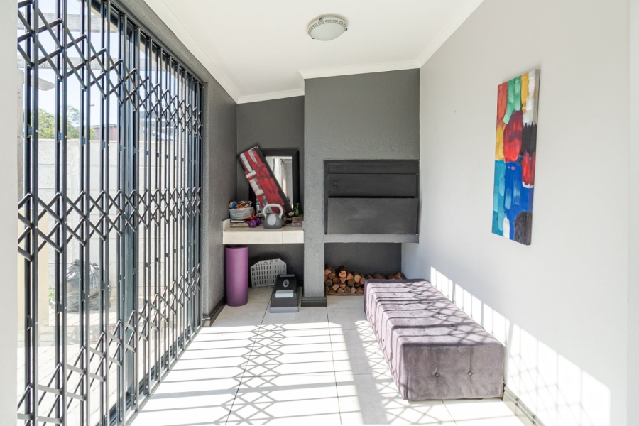 3 Bedroom Property for Sale in Buh Rein Estate Western Cape